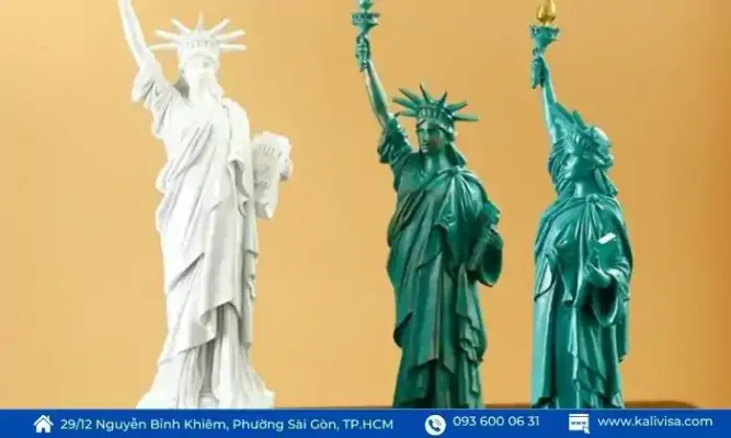 Đồ Lưu Niệm Đặc Trưng