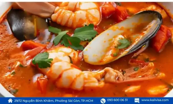 Cioppino – Món Hầm Hải Sản Gắn Liền Với Văn Hóa Ngư Dân Mỹ